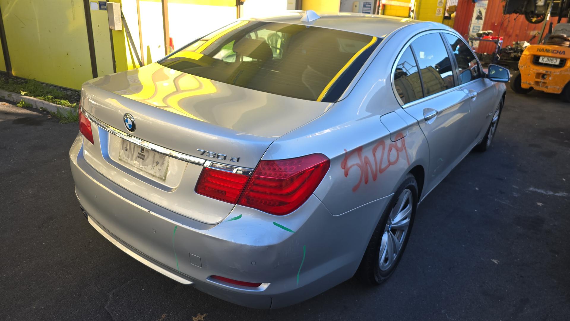 2009 7 Series image 4