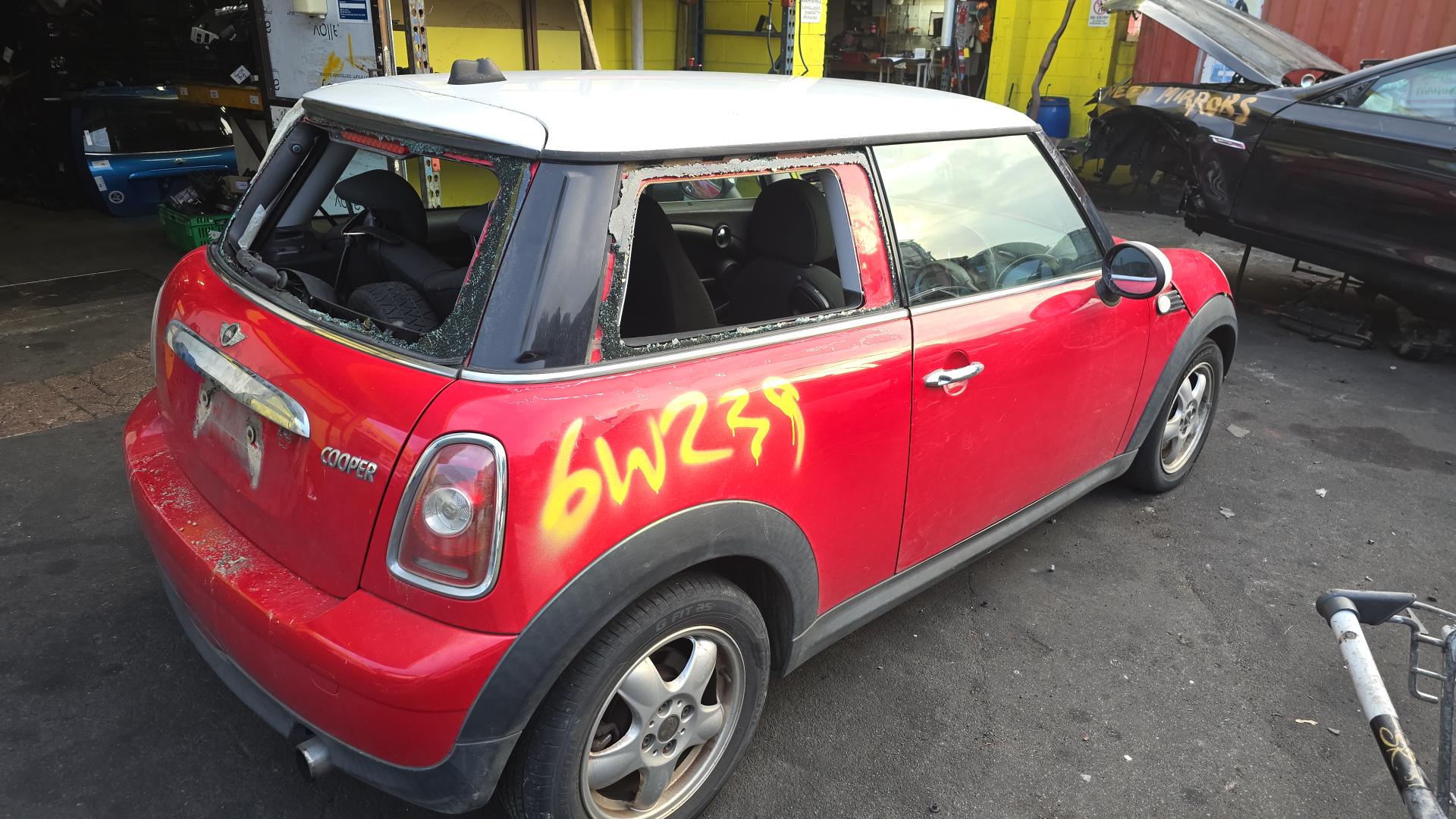 2010 R Class image 4