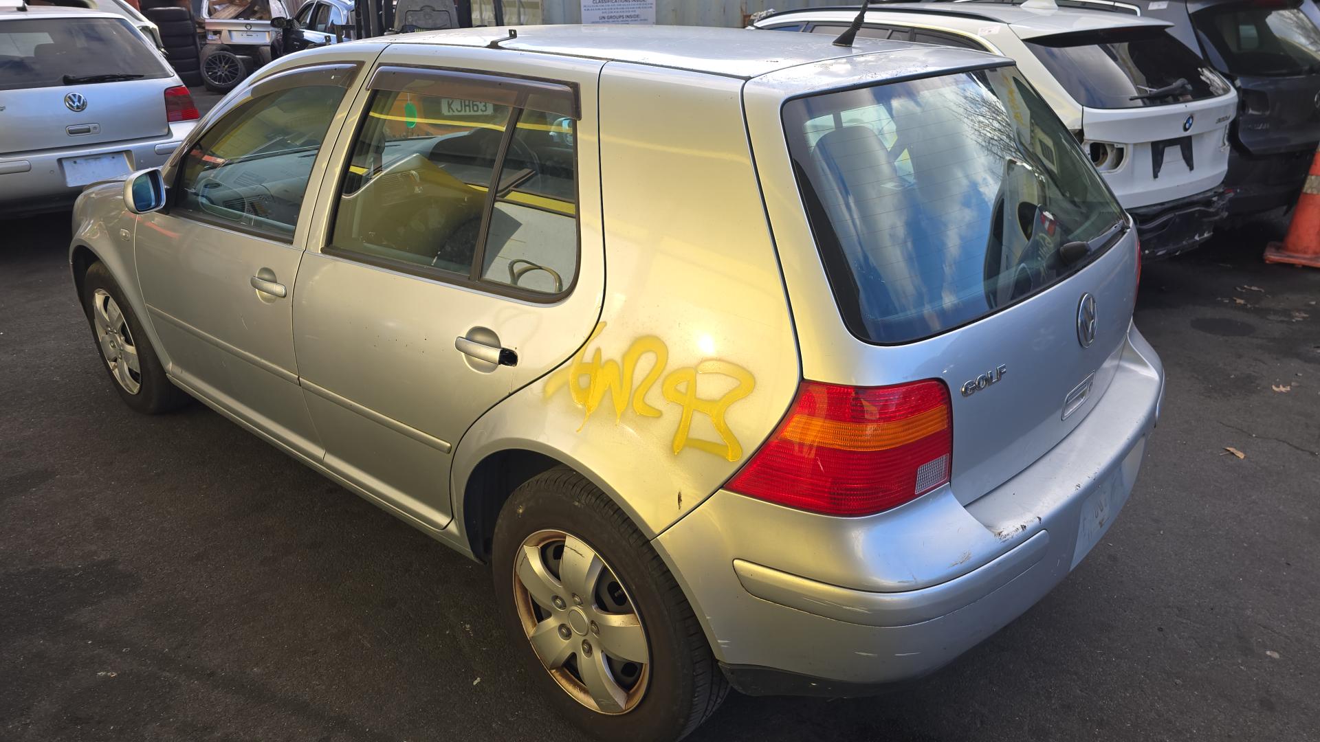 2002 Golf image 3