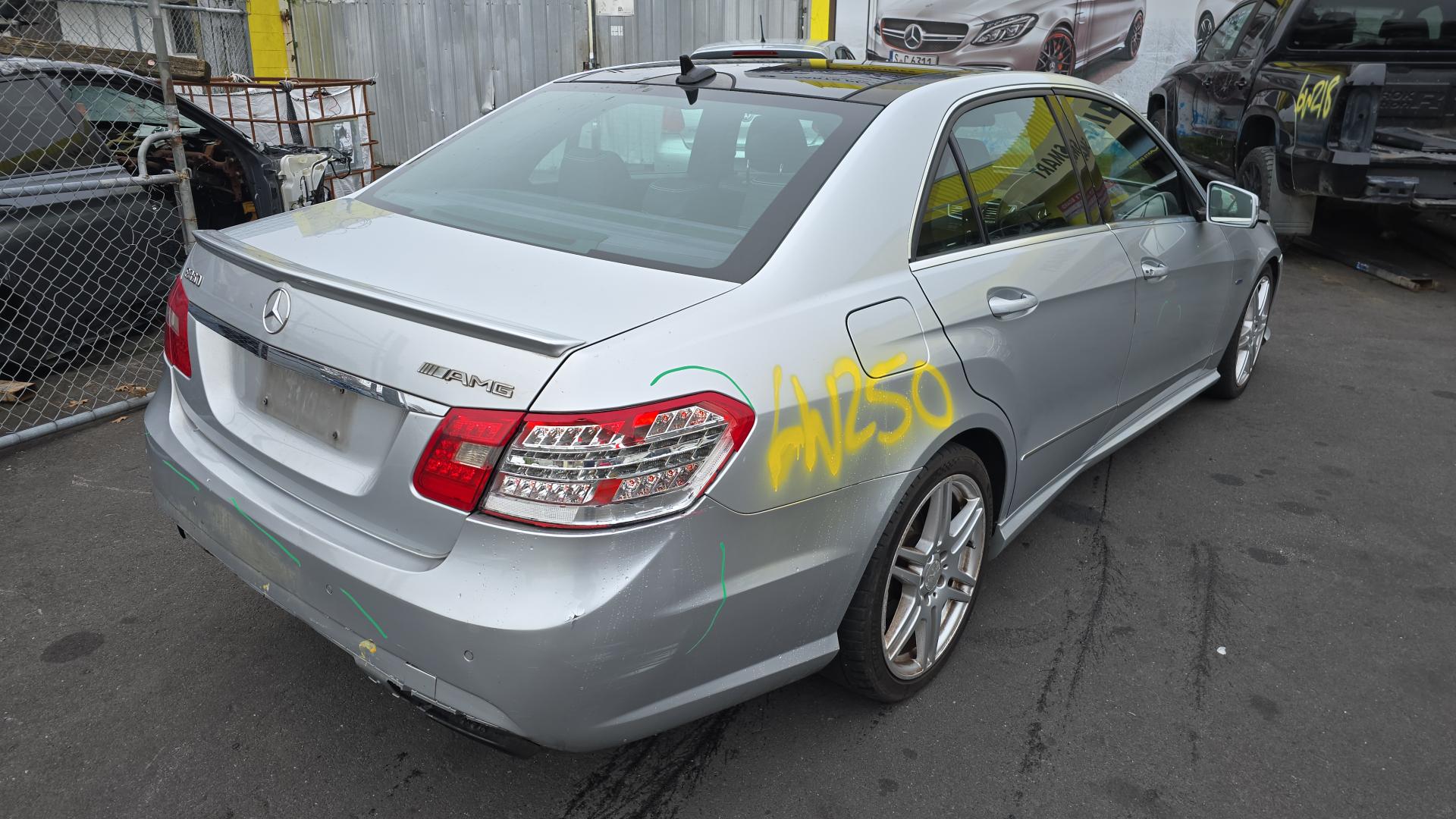 2011 E Class image 4