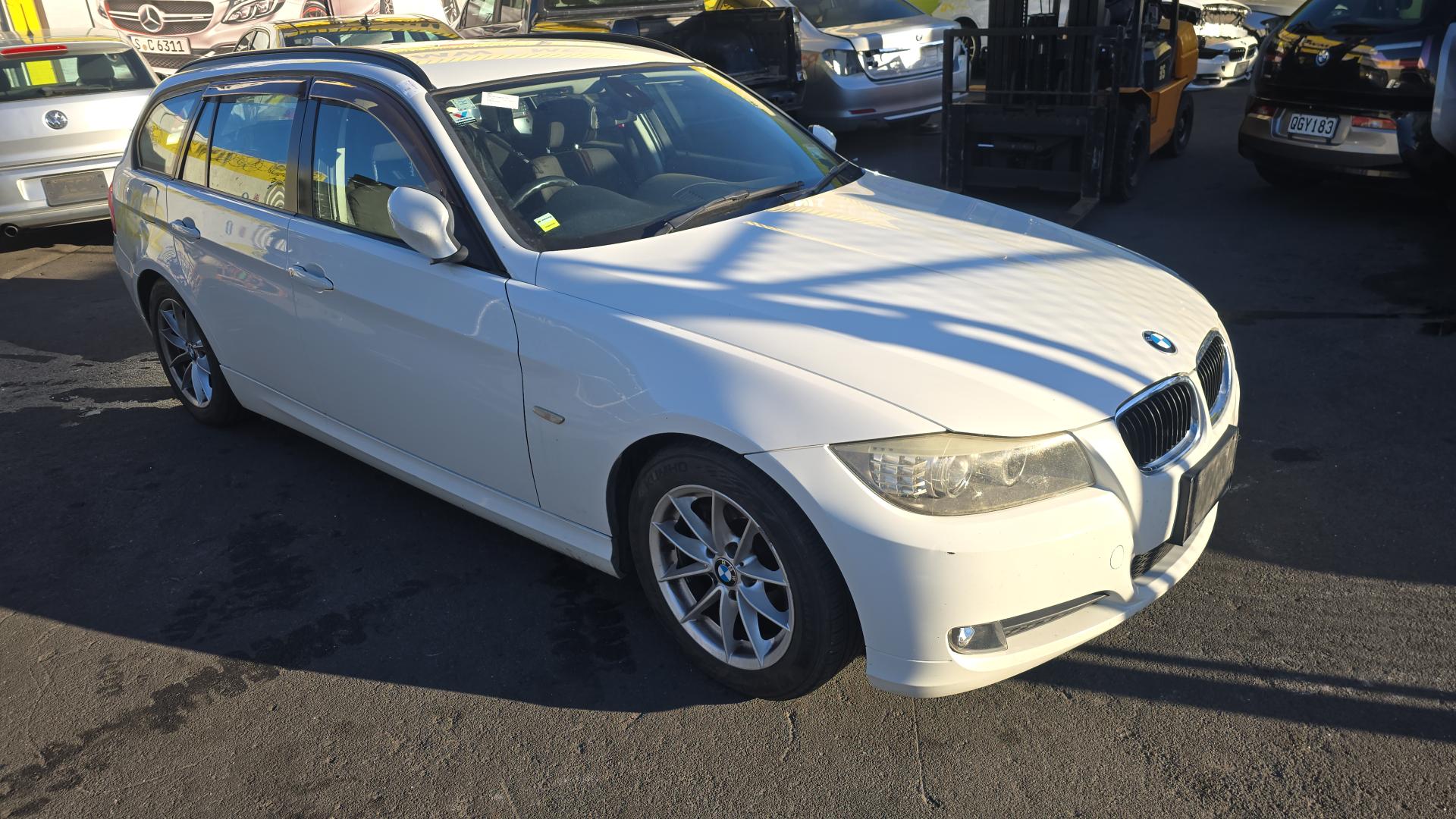 BMW E91 320I