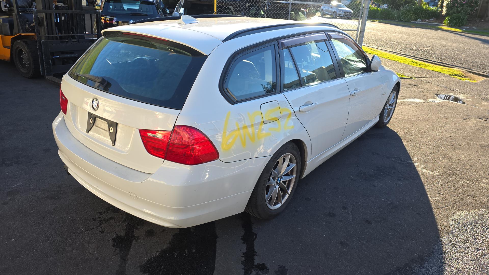 2011 1 Series image 4