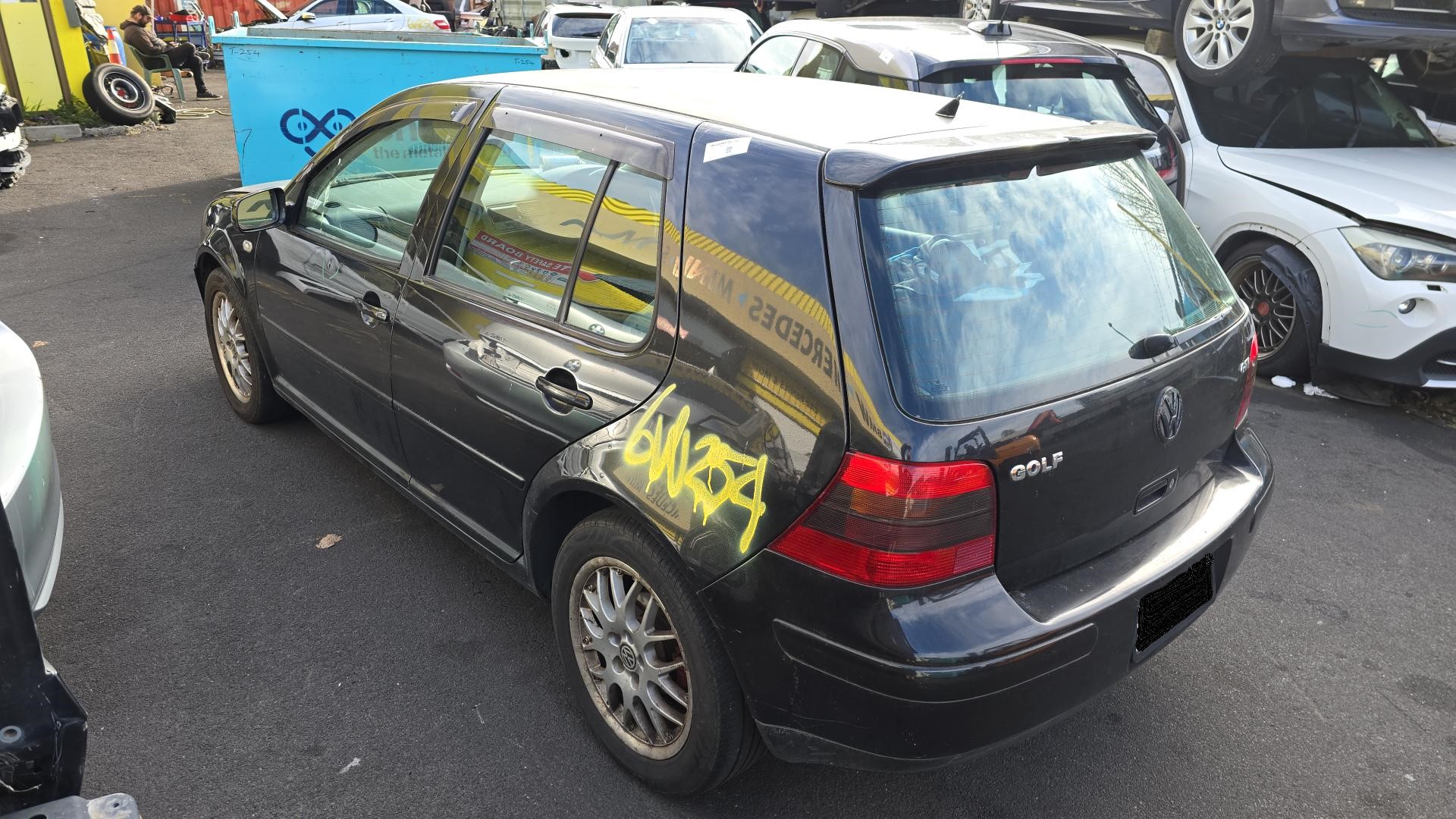 2003 Golf image 3