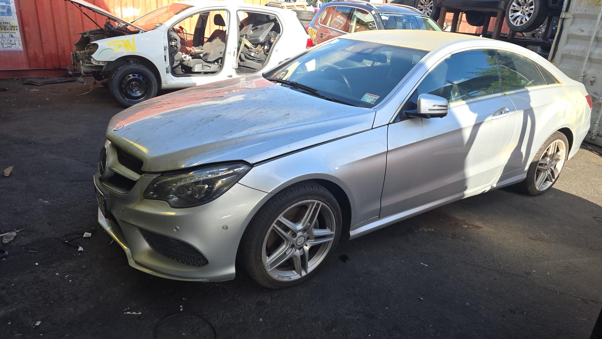 2014 E Class image 2
