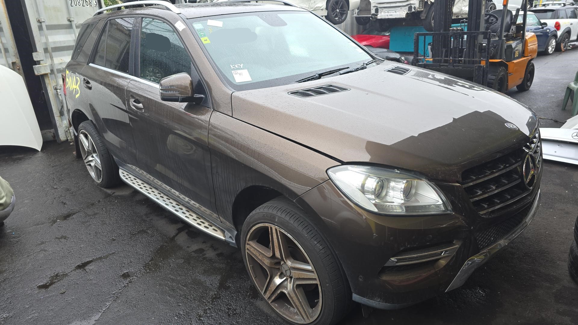2013 M Class image 1