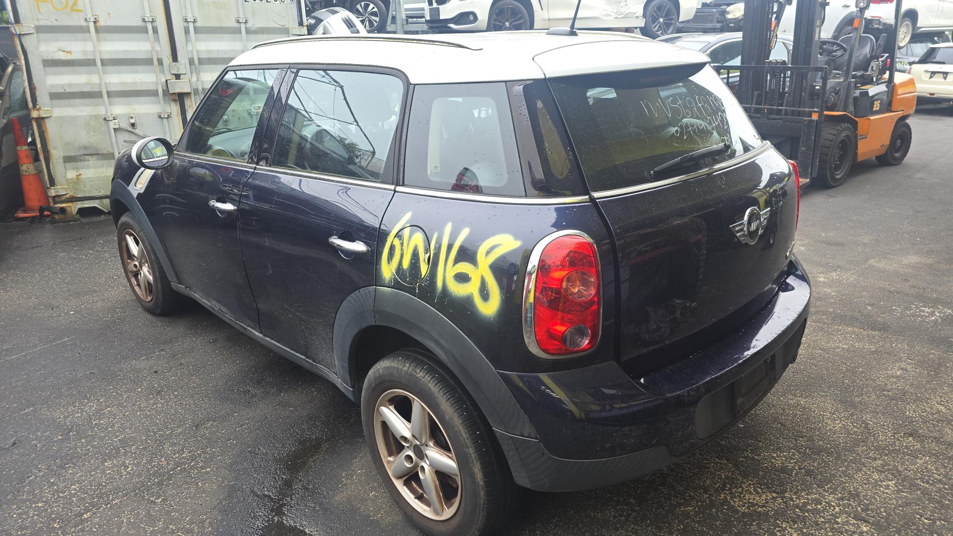 2011 R Class image 3