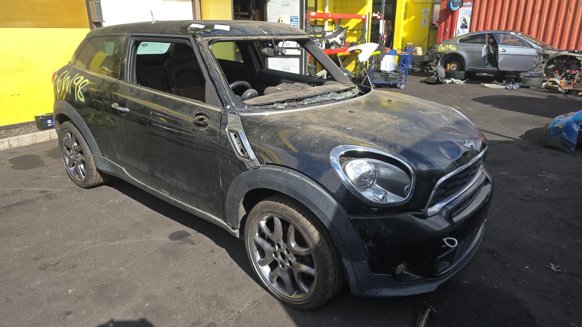 2012 R Class image 1