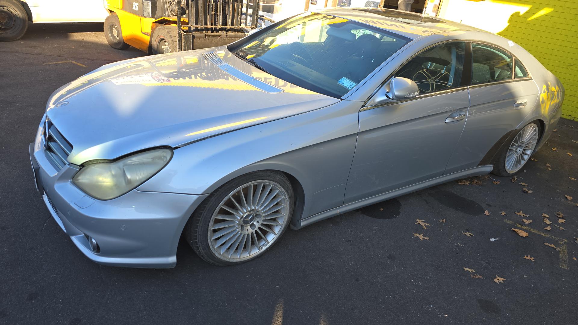 2005 C Class image 1